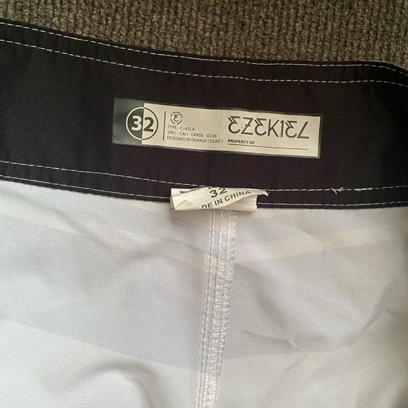 Mens Swim Trunks - Picture 2 of 3